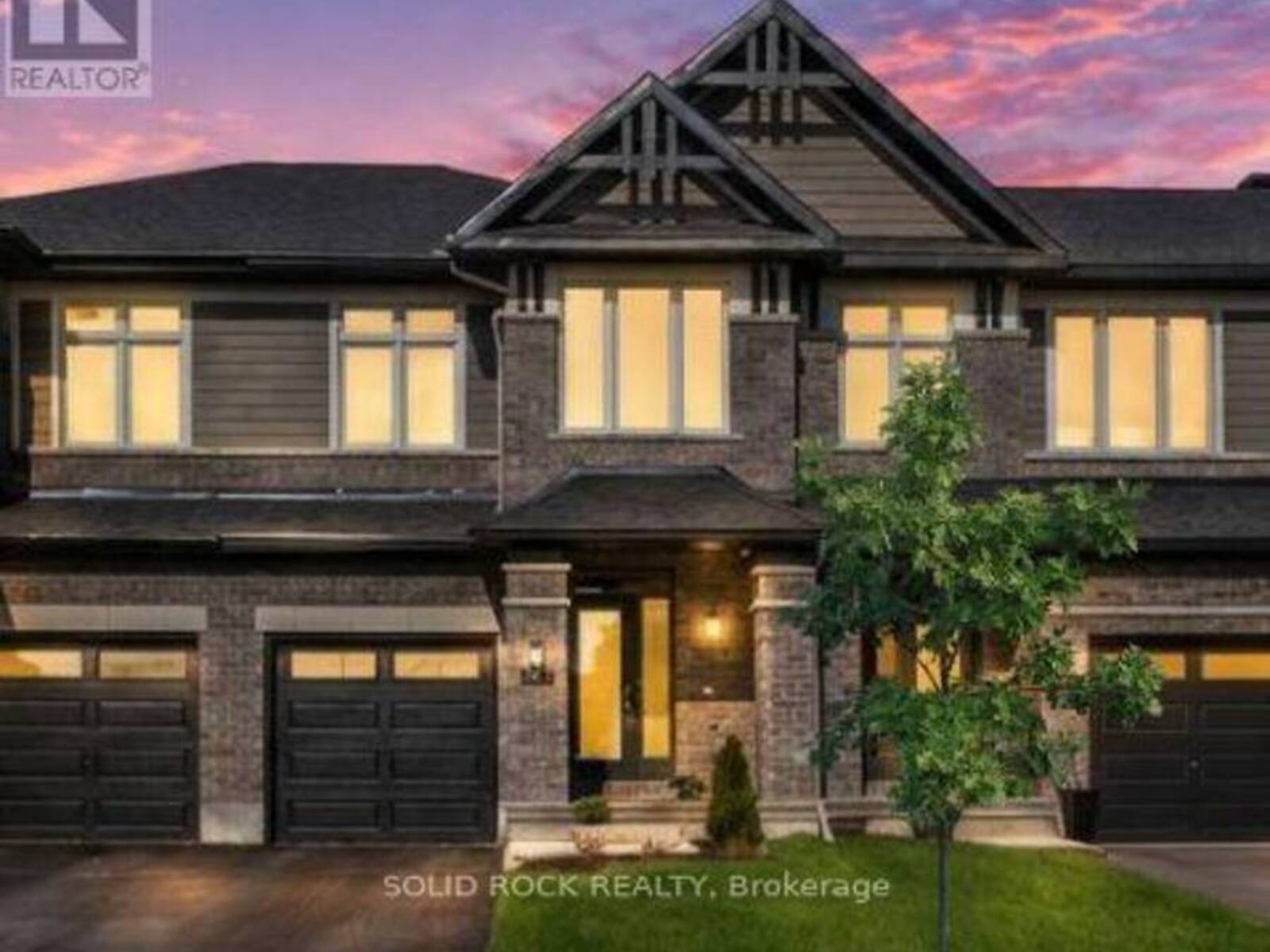 949 OMAGAKI WAY, Ottawa, Ontario K1X 0J3