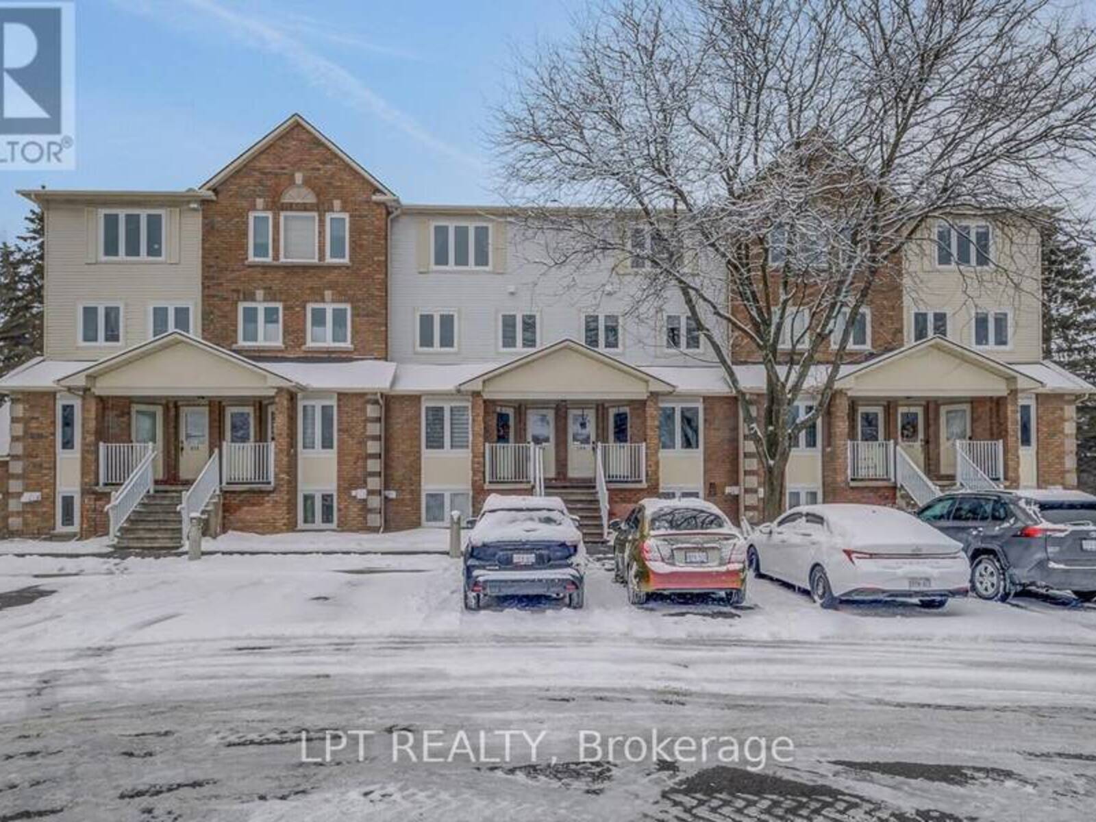 30 - 204 BRISTON PRIVATE, Ottawa, Ontario K1G 5P8