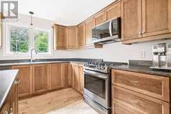 44 MEADOWGLEN CIRCLE | Kemptville Ontario | Slide Image Sixteen