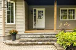 44 MEADOWGLEN CIRCLE | Kemptville Ontario | Slide Image Three