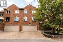 17 CATHERWOOD COURT | Ottawa Ontario | Slide Image One