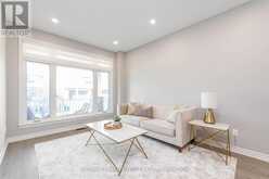 26 ACONITUM WAY | Ottawa Ontario | Slide Image Five