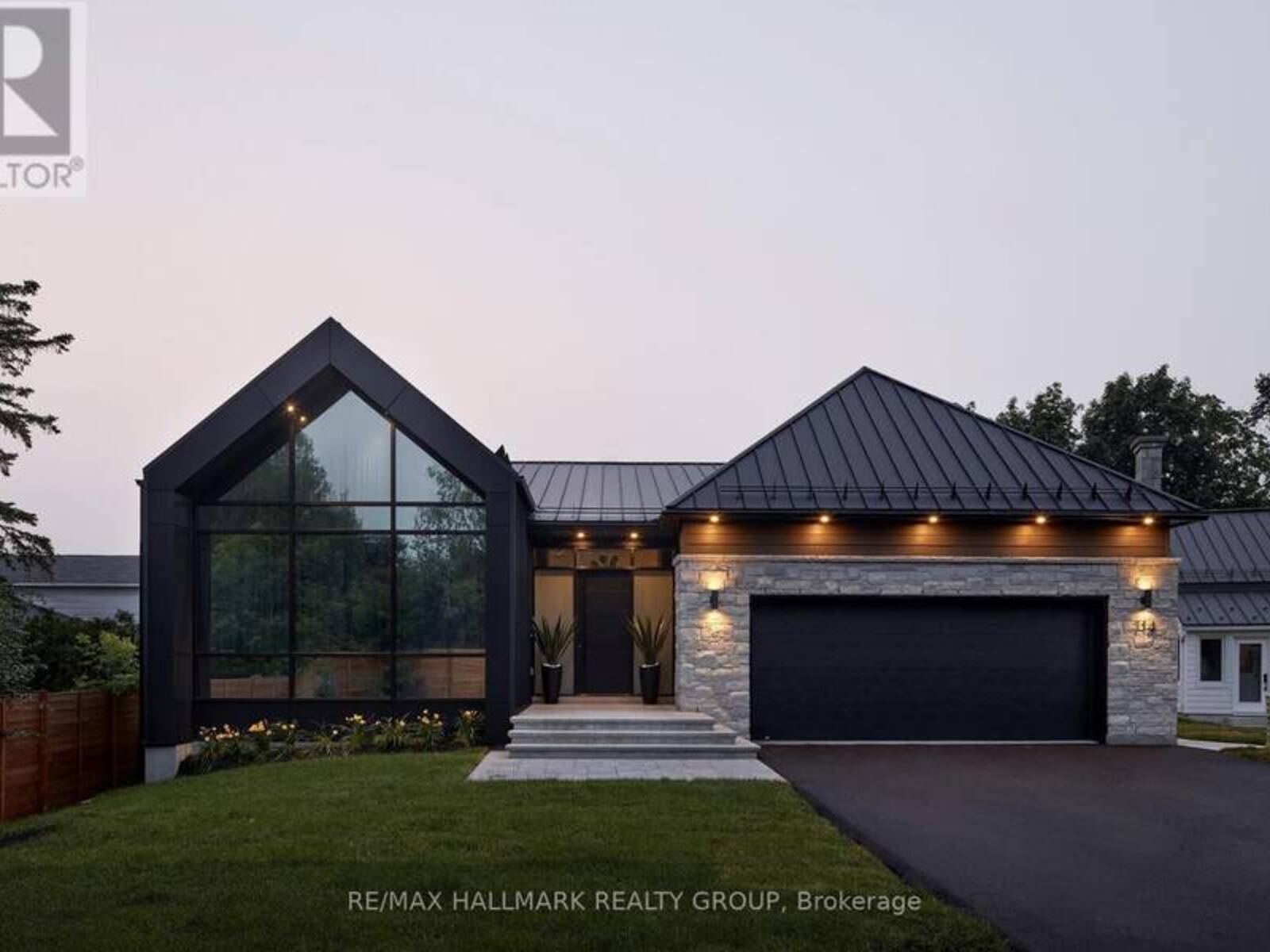 114 THEBERGE PRIVATE, Ottawa, Ontario K2G 4T1