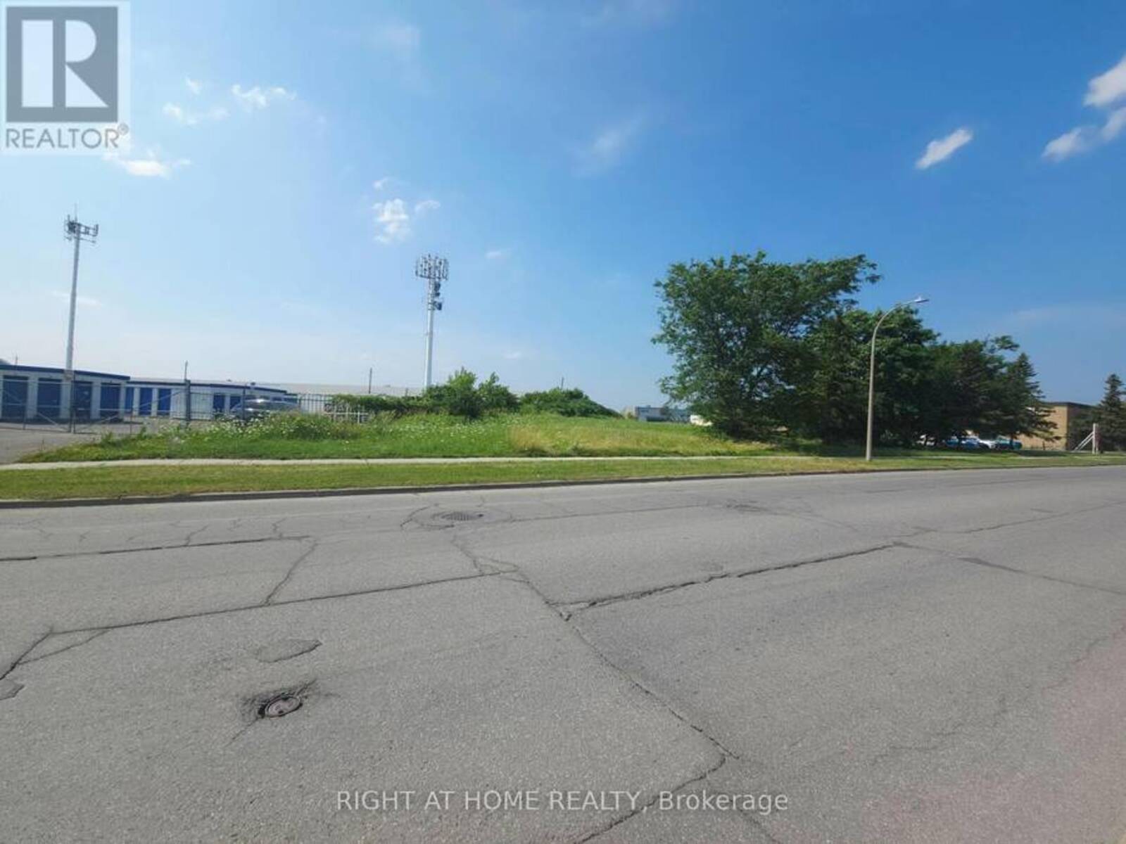 5351 CANOTEK ROAD, Ottawa, Ontario K1J 1J5