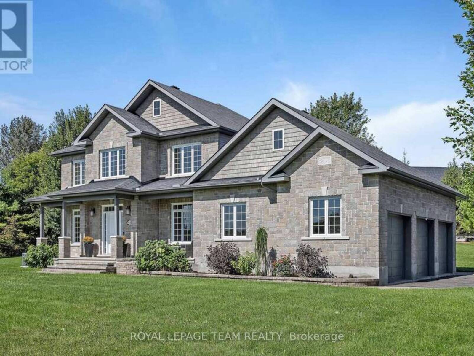 8351 LOURDES WAY, Ottawa, Ontario K0A 2P0