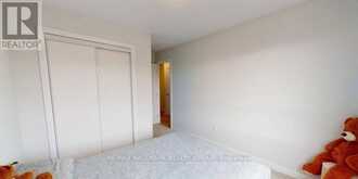 272 ELSIE MACGILL WALK | Ottawa Ontario | Slide Image Thirteen