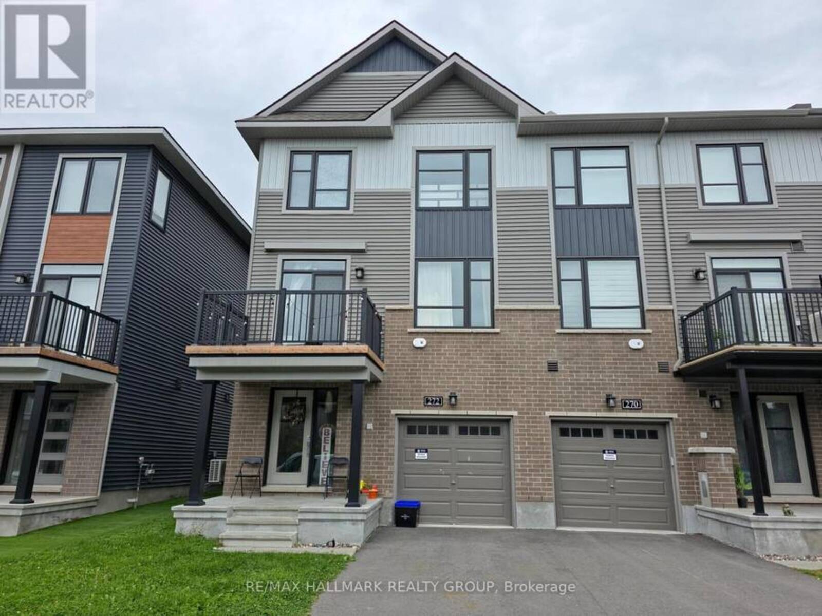 272 ELSIE MACGILL WALK, Ottawa, Ontario K2W 0L2