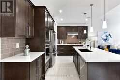 504 BRECCIA HEIGHTS | Ottawa Ontario | Slide Image Seventeen