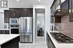 504 BRECCIA HEIGHTS | Ottawa Ontario | Slide Image Nineteen