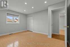 27 UPMINSTER WAY | Ottawa Ontario | Slide Image Thirty