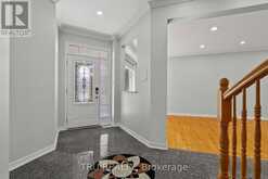 27 UPMINSTER WAY | Ottawa Ontario | Slide Image Four