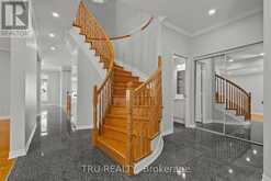27 UPMINSTER WAY | Ottawa Ontario | Slide Image Five