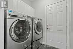 27 UPMINSTER WAY | Ottawa Ontario | Slide Image Seven