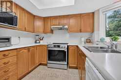 15 CONANT PLACE S | Ottawa Ontario | Slide Image Sixteen
