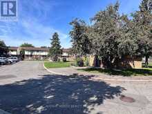 7 - 1370 FOXWELL STREET | Ottawa Ontario | Slide Image Three