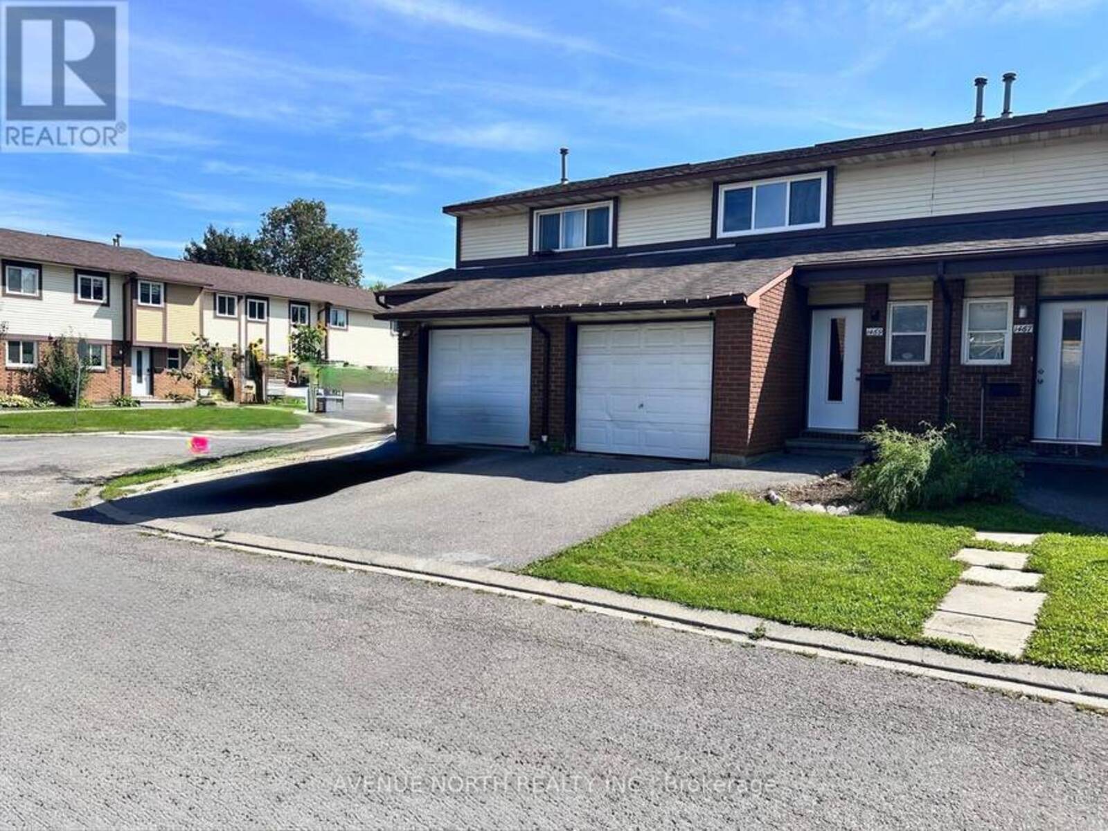 1469 FOXWELL STREET, Ottawa, Ontario K1B 5J5