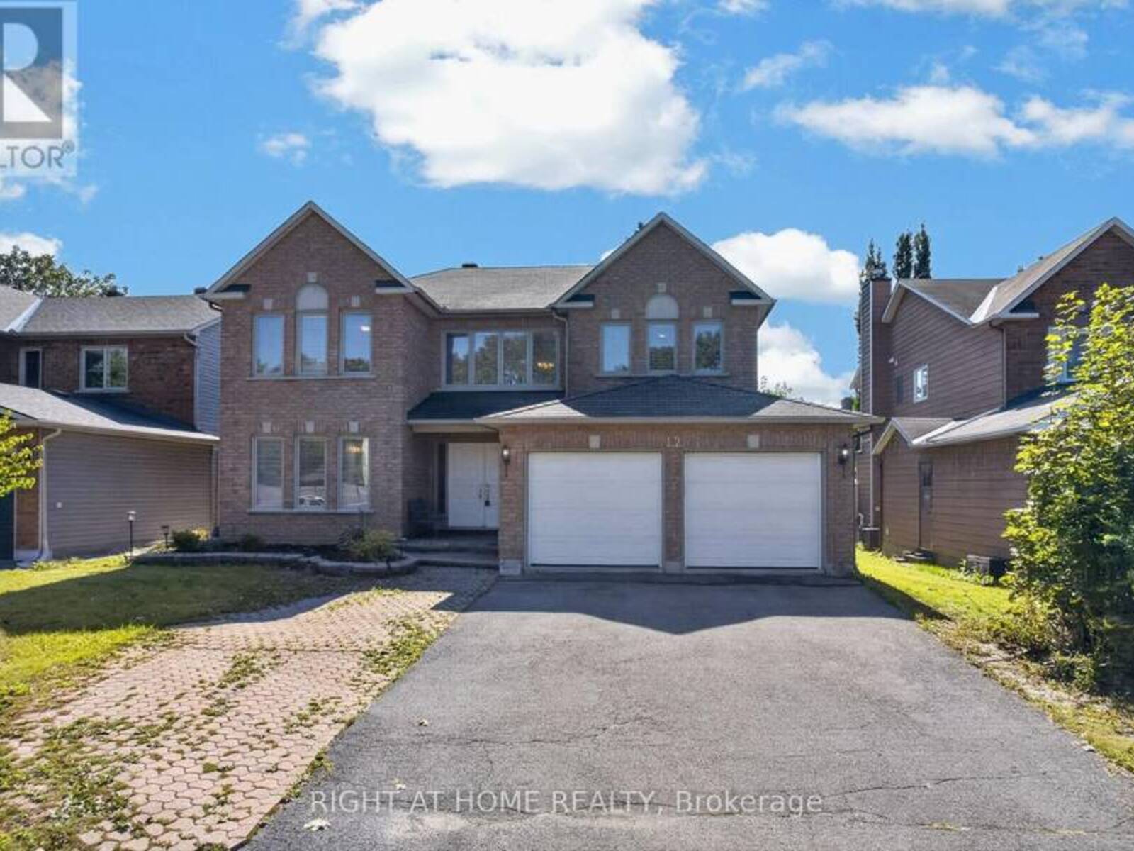12 BASLAW DRIVE, Ottawa, Ontario K1G 5J8