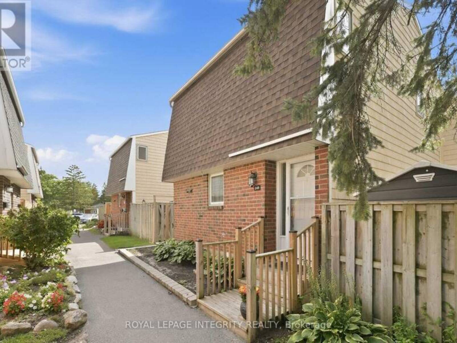 248 SALTER CRESCENT, Ottawa, Ontario K2K 1Z2