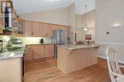 8 FIELDCREST AVENUE | Ottawa Ontario | Slide Image Fifteen