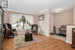 8 FIELDCREST AVENUE | Ottawa Ontario | Slide Image Eight