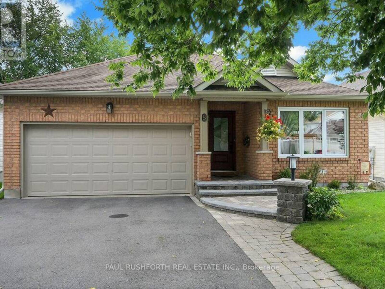 8 FIELDCREST AVENUE, Ottawa, Ontario K2J 4W7