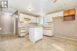 71 STEPHEN STREET | Smiths Falls Ontario | Slide Image Thirteen