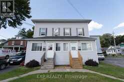 301-303 FOURTH STREET W | Cornwall Ontario | Slide Image One
