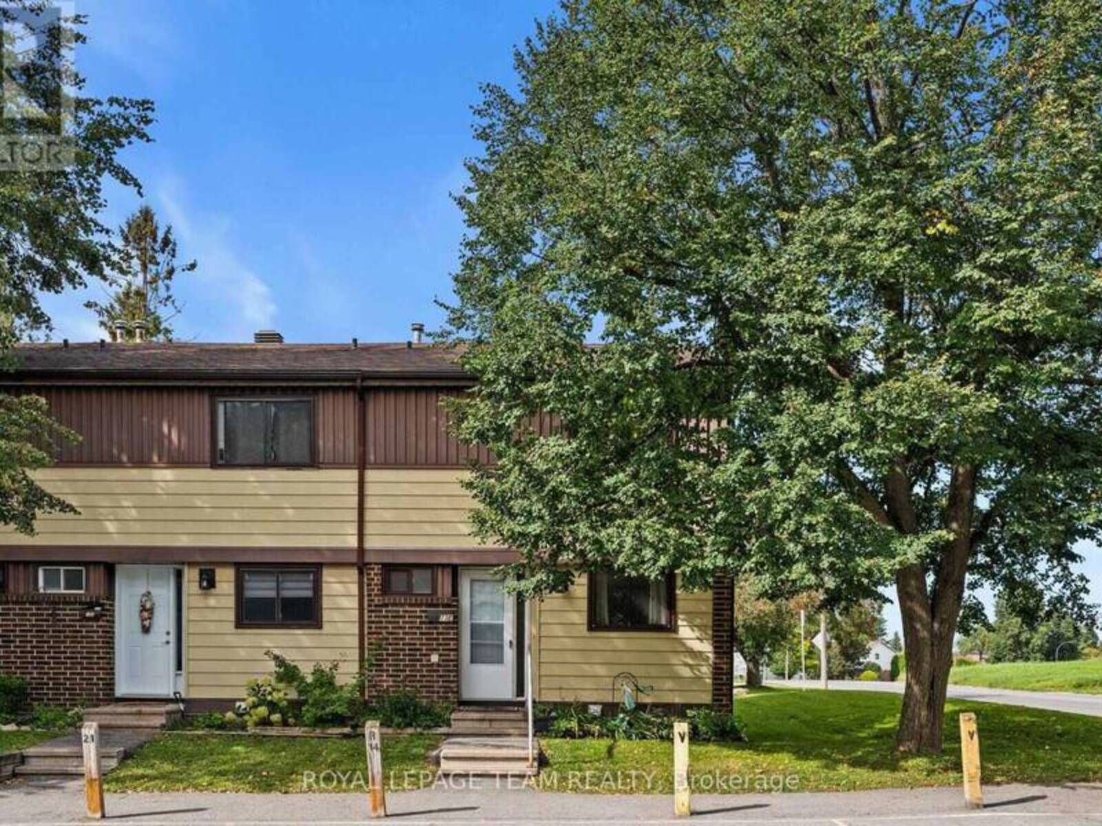E - 73 FOXFIELD DRIVE, Ottawa, Ontario K2J 1L7