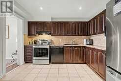 217 BRANTHAVEN STREET | Ottawa Ontario | Slide Image Sixteen