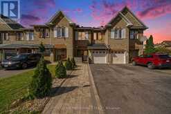 217 BRANTHAVEN STREET | Ottawa Ontario | Slide Image Three