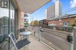 207 - 429 SOMERSET STREET W | Ottawa Ontario | Slide Image Twelve
