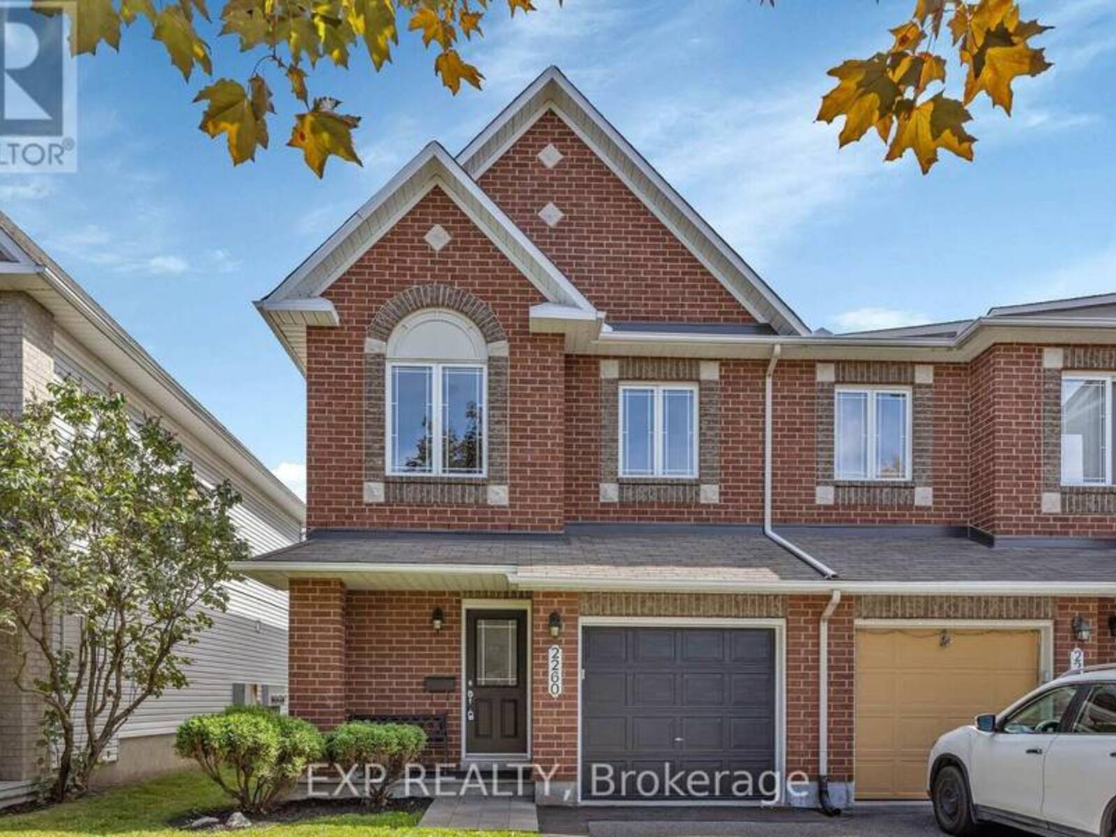 2260 BROCKSTONE CRESCENT, Ottawa, Ontario K4A 4V3
