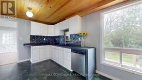 94 QUABBIN ROAD | Mallorytown Ontario | Slide Image Eleven