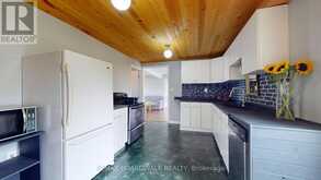 94 QUABBIN ROAD | Mallorytown Ontario | Slide Image Twelve
