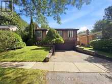 2602 OLDEN AVENUE | Niagara Falls Ontario | Slide Image One