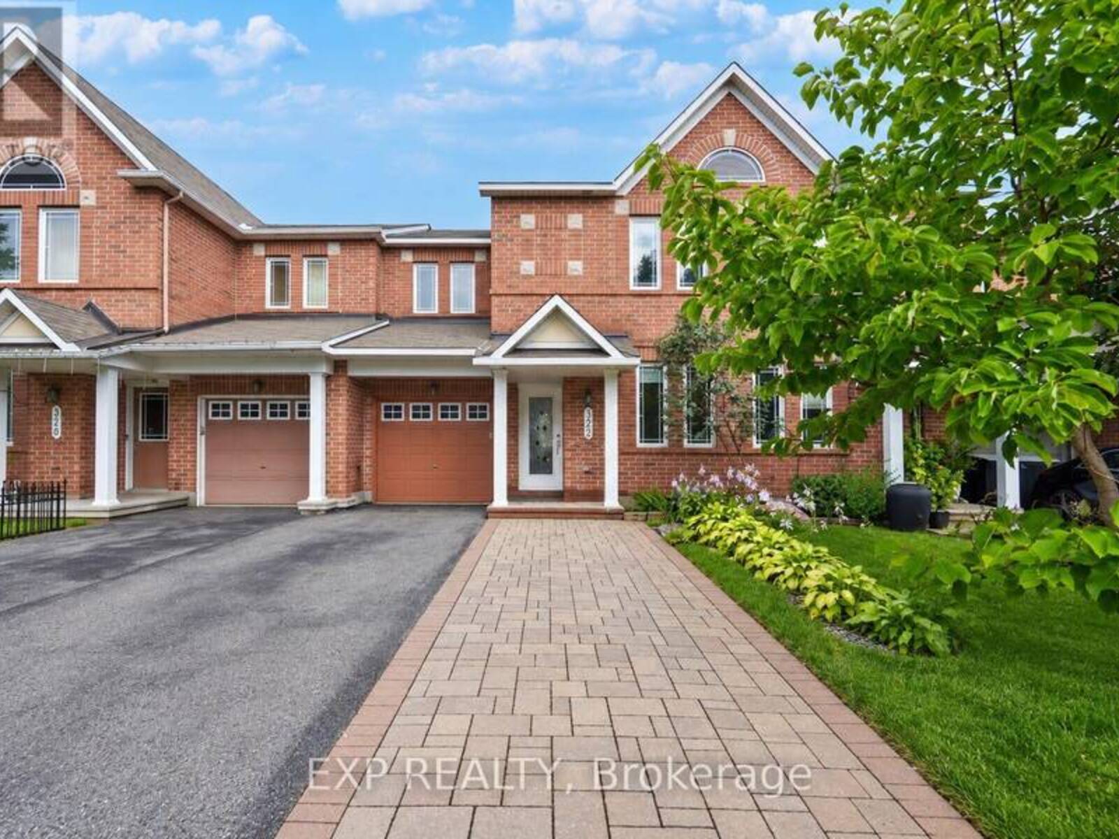 322 FOXRIDGE WAY, Ottawa, Ontario K2J 0V7