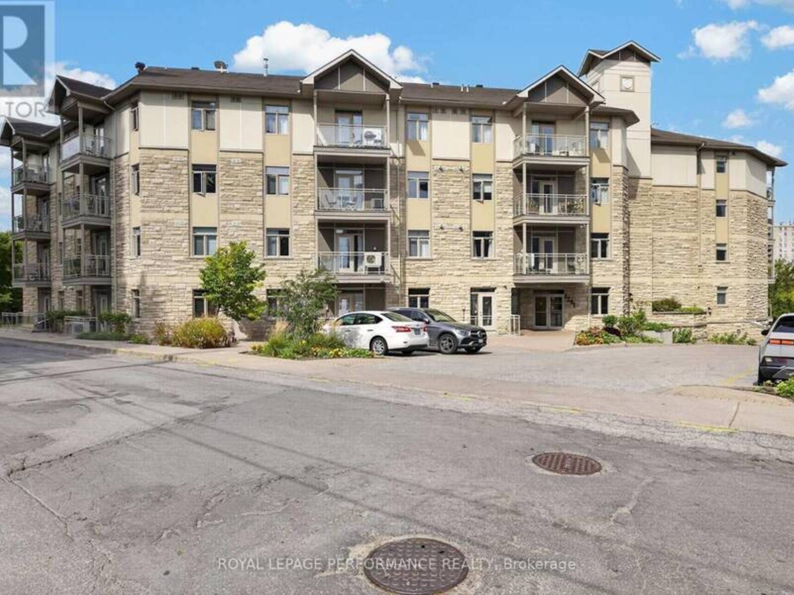 107 - 1201 OHIO STREET, Ottawa, Ontario K1H 0A1