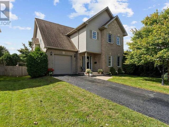 4 FRANCIS STREET Carleton Place Ontario, K7C 0C6 - 4 Bedrooms Home For Sale