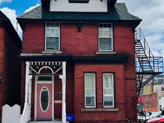 360 GILMOUR STREET Ottawa Ontario, K2P 0R3 - Multi-family Home For Sale