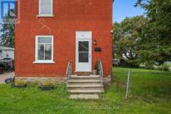 36 EMPRESS AVENUE | Smiths Falls Ontario | Slide Image Four