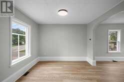 36 EMPRESS AVENUE | Smiths Falls Ontario | Slide Image Nine