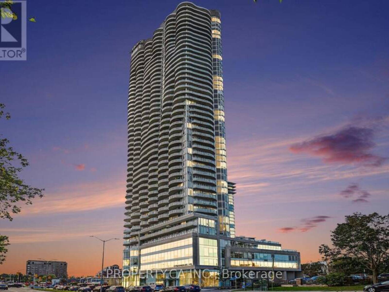 2801 - 805 CARLING AVENUE, Ottawa, Ontario K1S 5W9