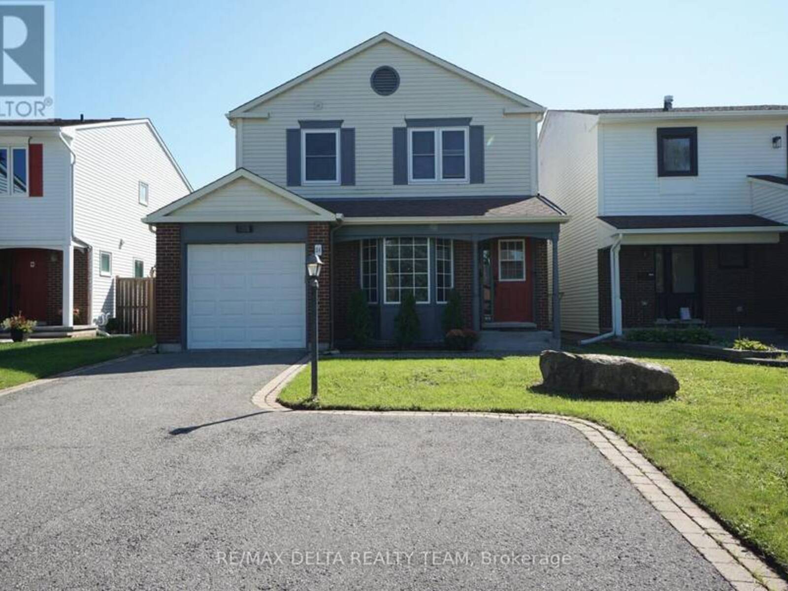 24 RAFTUS SQUARE, Ottawa, Ontario K2J 1J3