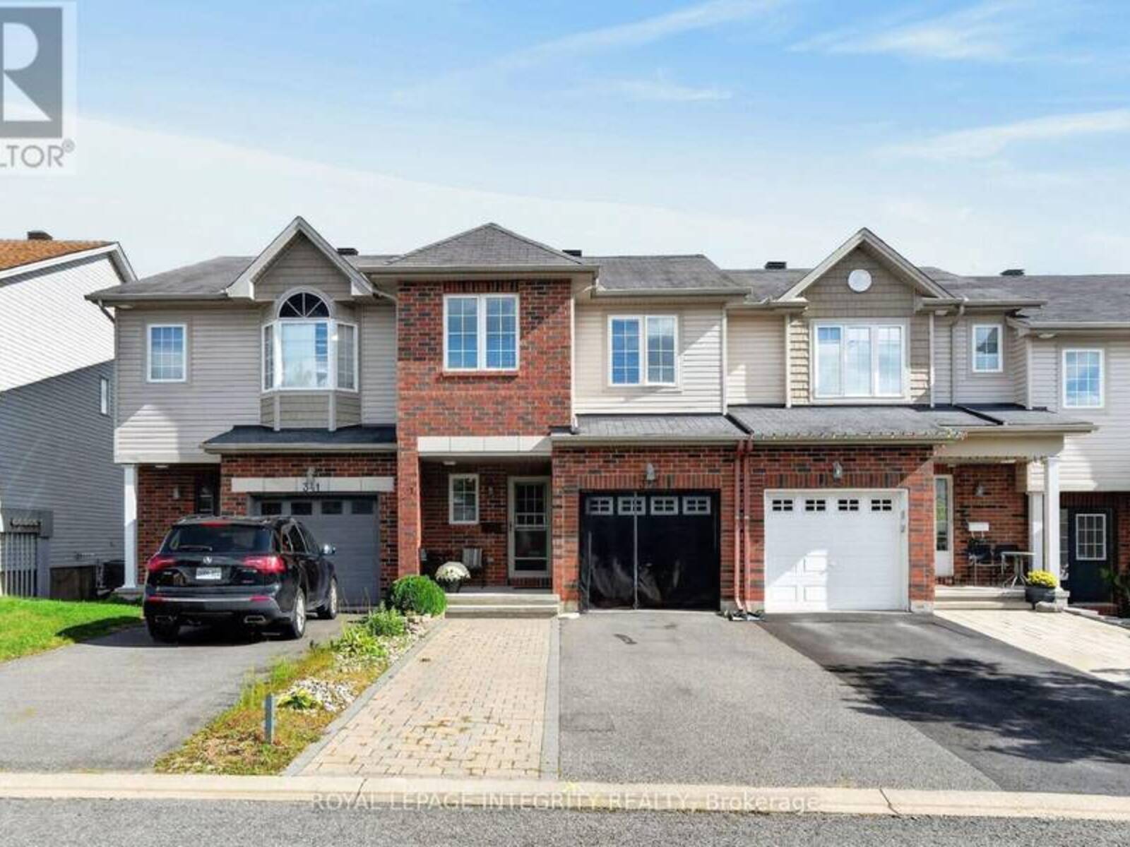 343 ROLLING MEADOW CRESCENT, Ottawa, Ontario K1W 0A7
