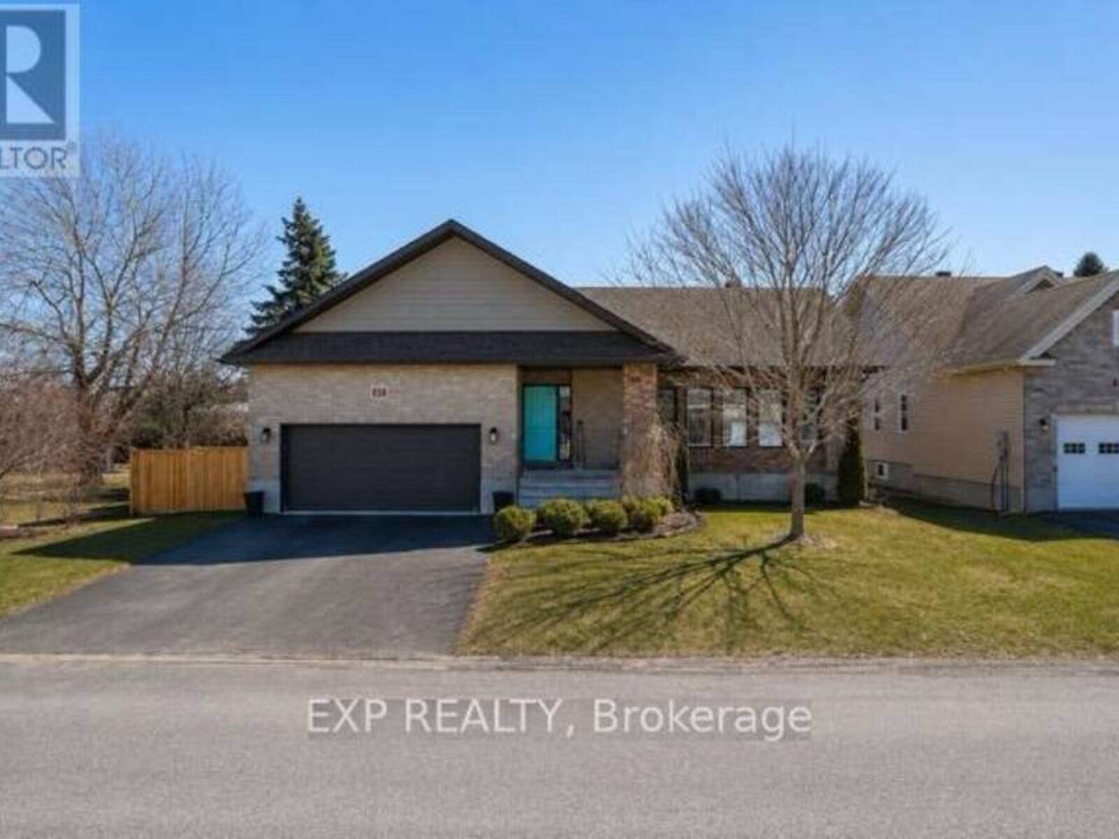 4 PROVOST STREET, North Stormont, Ontario K0A 1R0