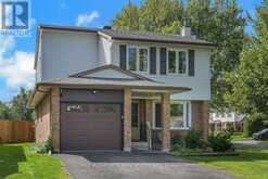 34 BRENDA CRESCENT | Ottawa Ontario | Slide Image Four
