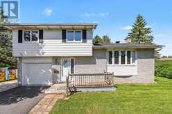 303 HOYLAKE CRESCENT | Ottawa Ontario | Slide Image One