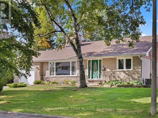 2000 NORWAY CRESCENT Ottawa Ontario, K1H 5N7 - 3 Bedrooms Home For Sale
