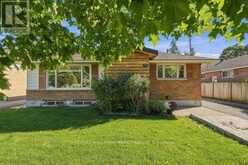 1321 RIDEOUT CRESCENT | Ottawa Ontario | Slide Image Three