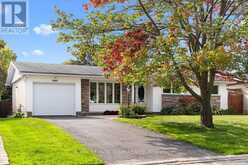 1844 GREENACRE CRESCENT | Ottawa Ontario | Slide Image One